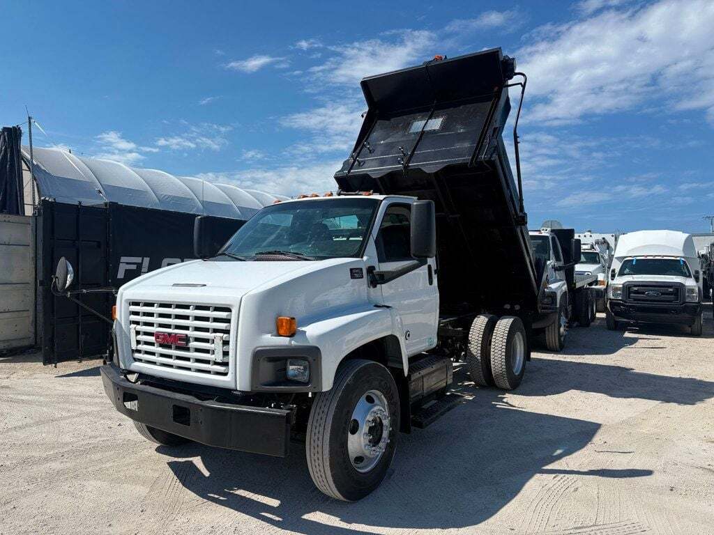 2006 GMC C7500 Dump Truck in Boca Raton, FL