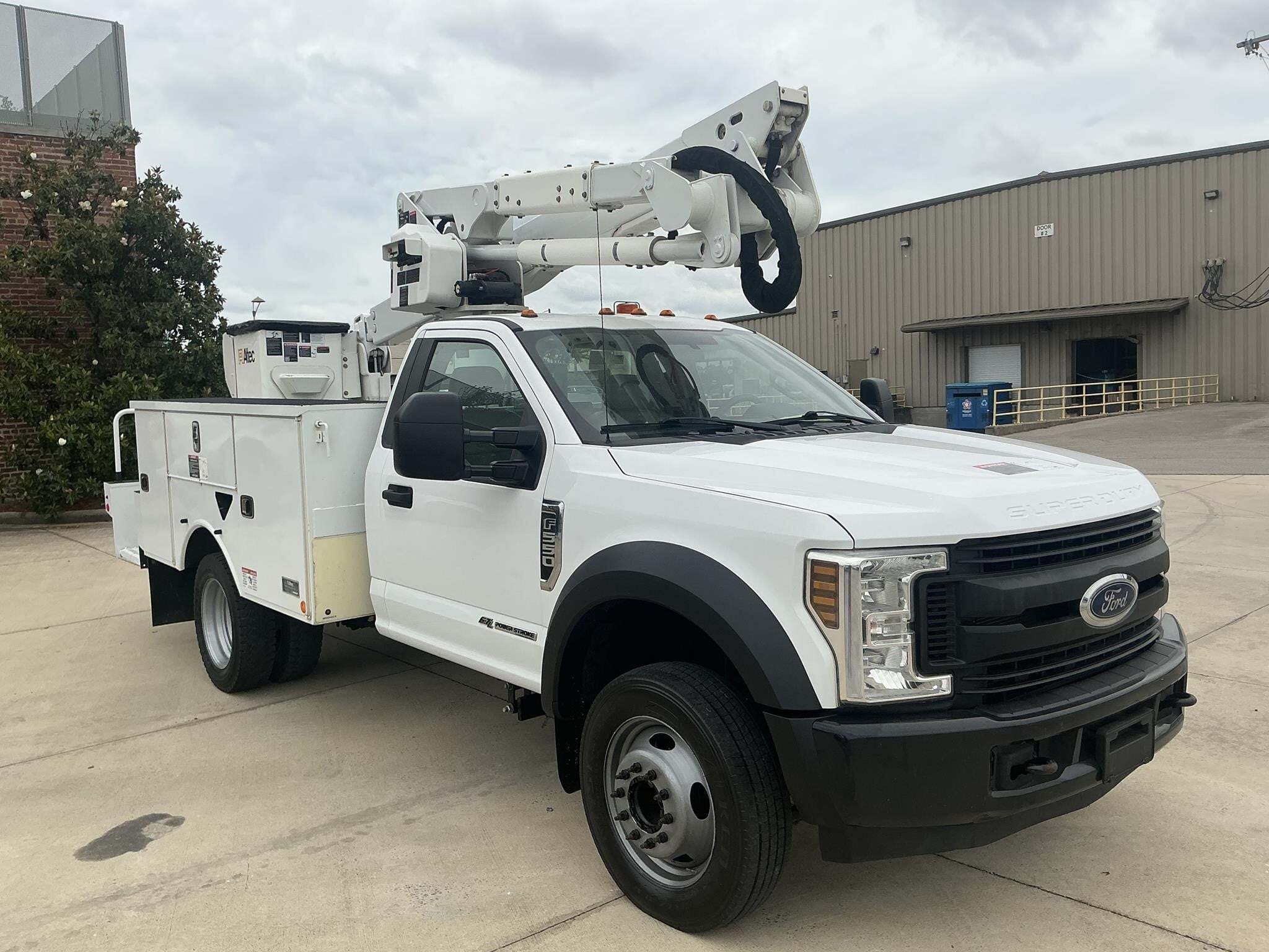 2019 FORD F550 in Dixon, CA