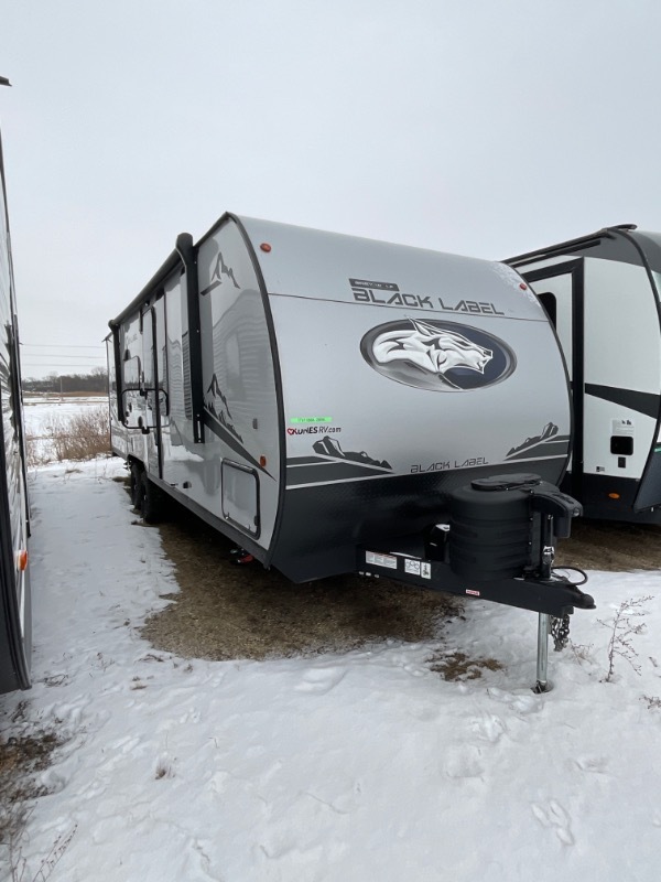 2024 Forest River Cherokee Grey Wolf 22RRBL Black Label in elkhorn WI