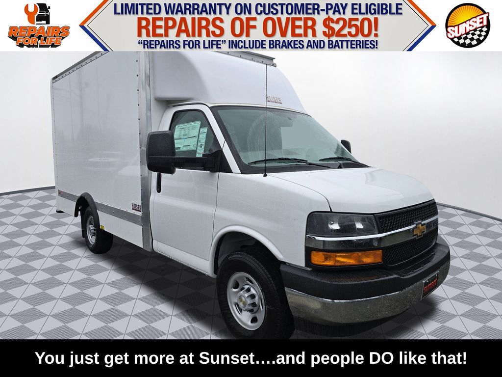 2024 CHEVROLET Express 3500 in Sumner, WA