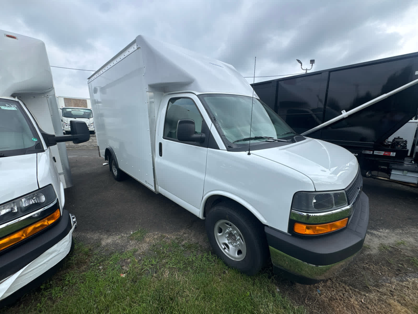 2026 CHEVROLET Express 3500 in Riverside, NJ