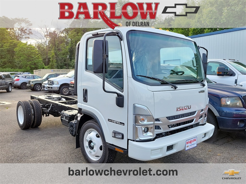 2025 ISUZU NPR HD in Riverside, NJ