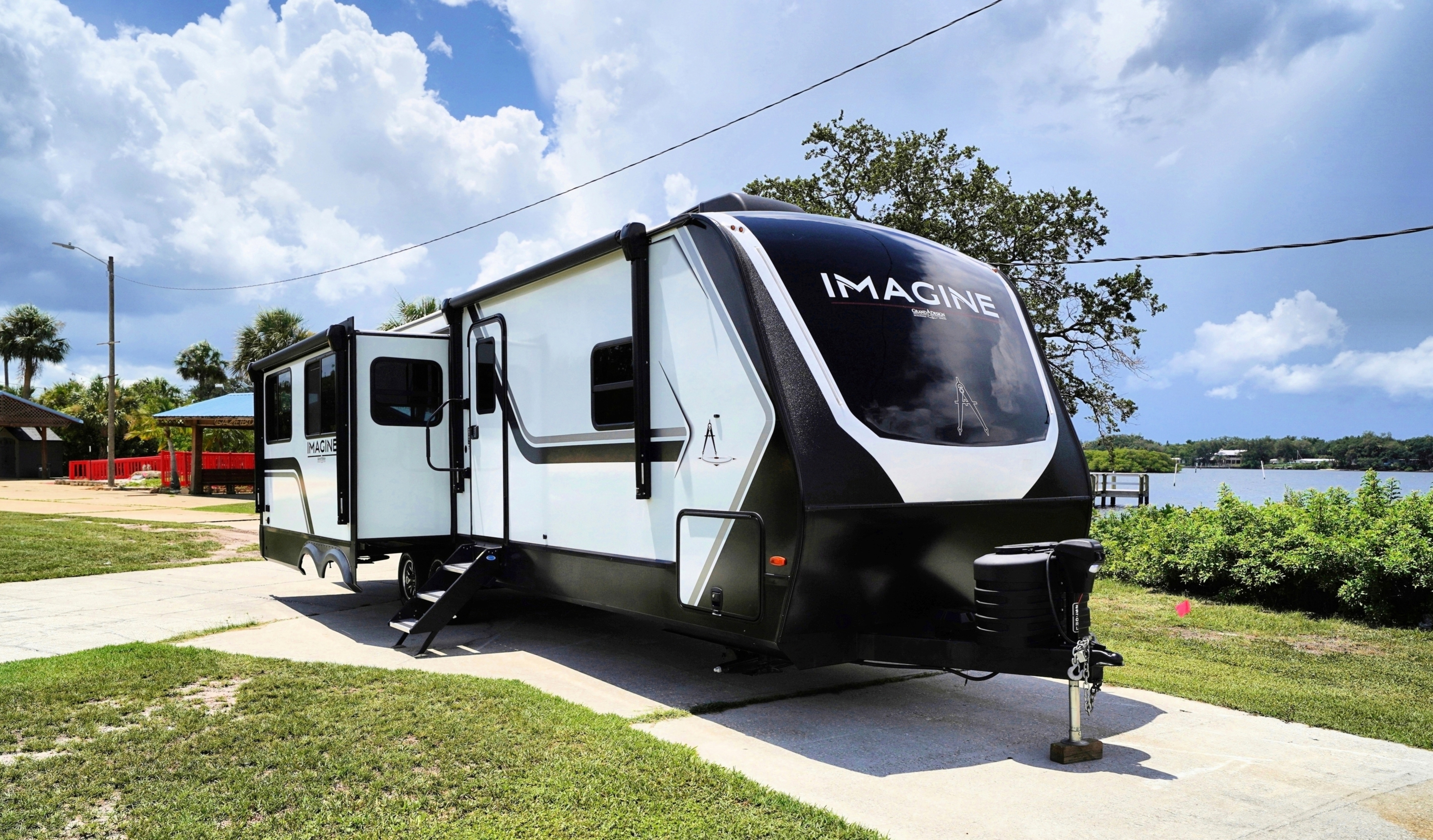 2025 Grand Design IMAGINE 2970RL in gibsonton FL