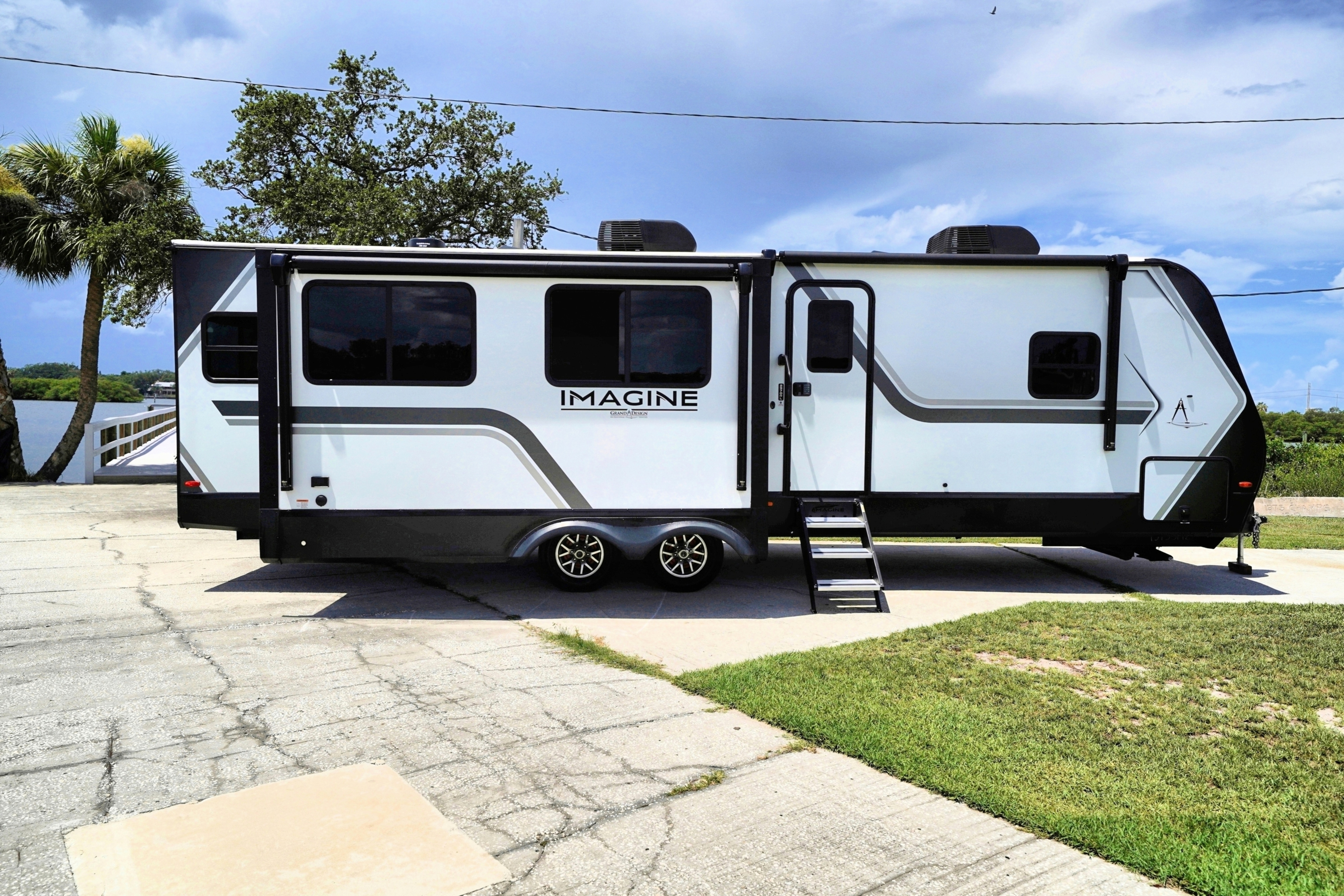 View more photos of this listing