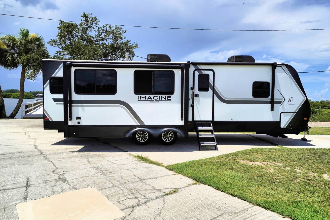 A photo of this 2025 Grand Design IMAGINE 2970RL