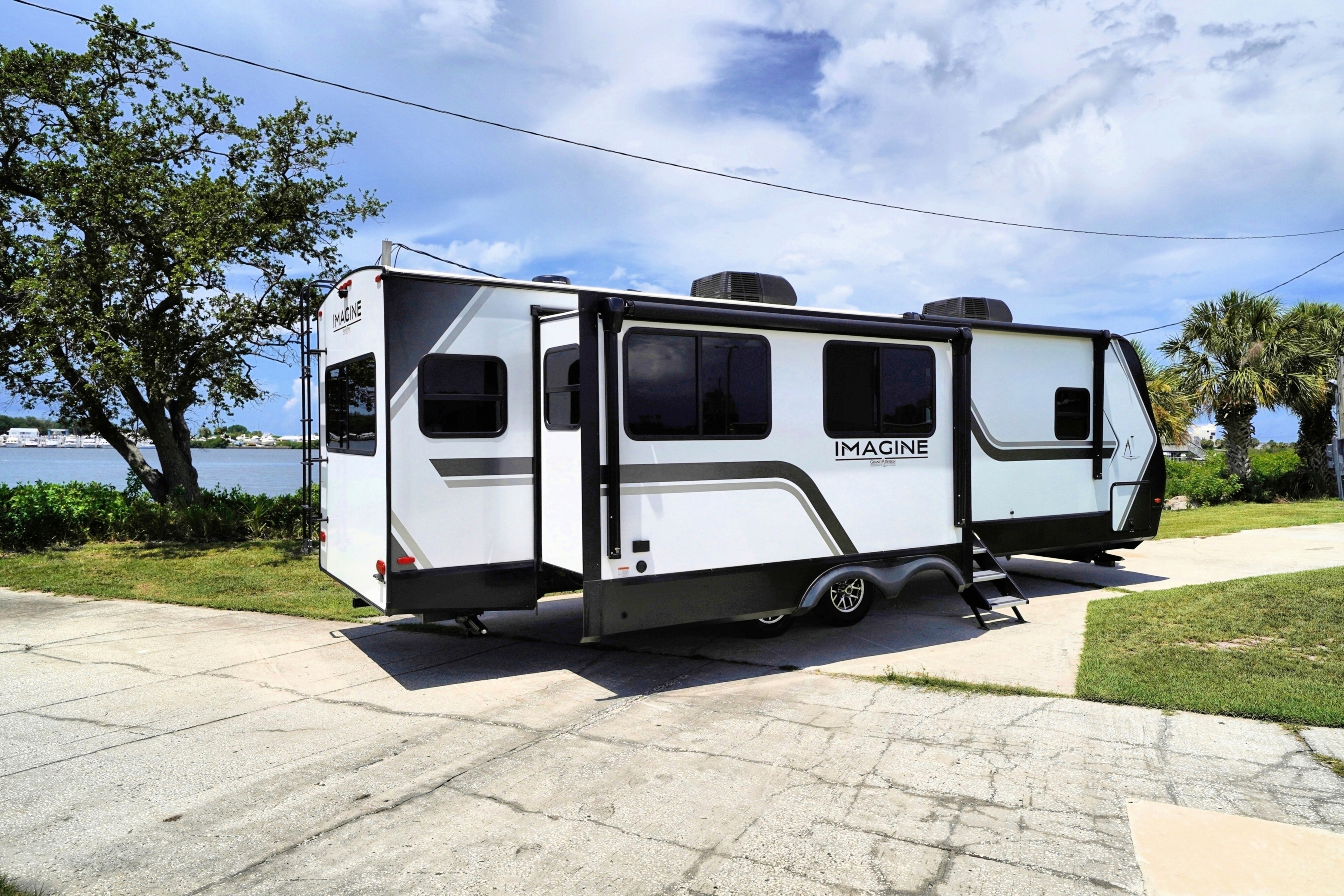 View more photos of this listing