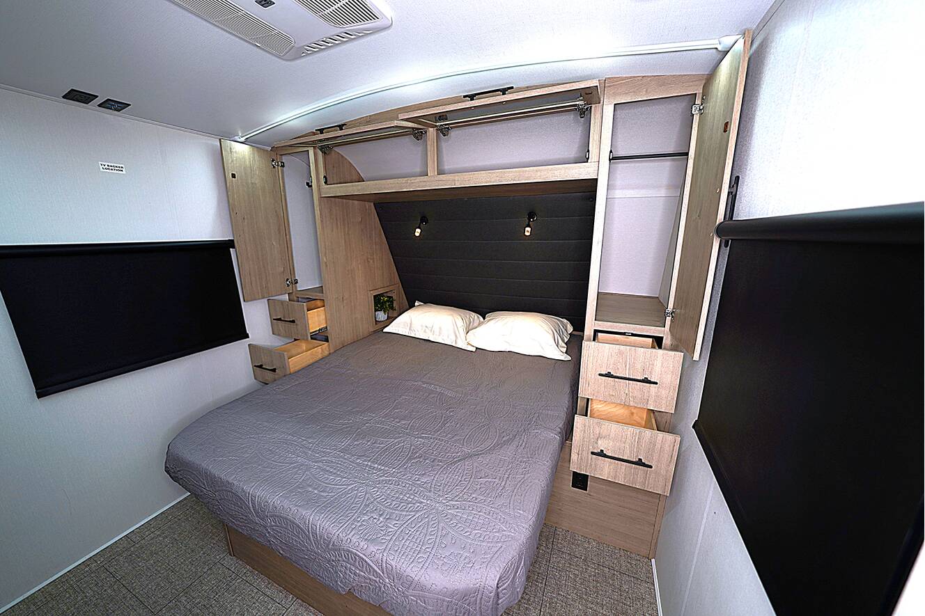 A photo of this 2025 Grand Design IMAGINE 2970RL
