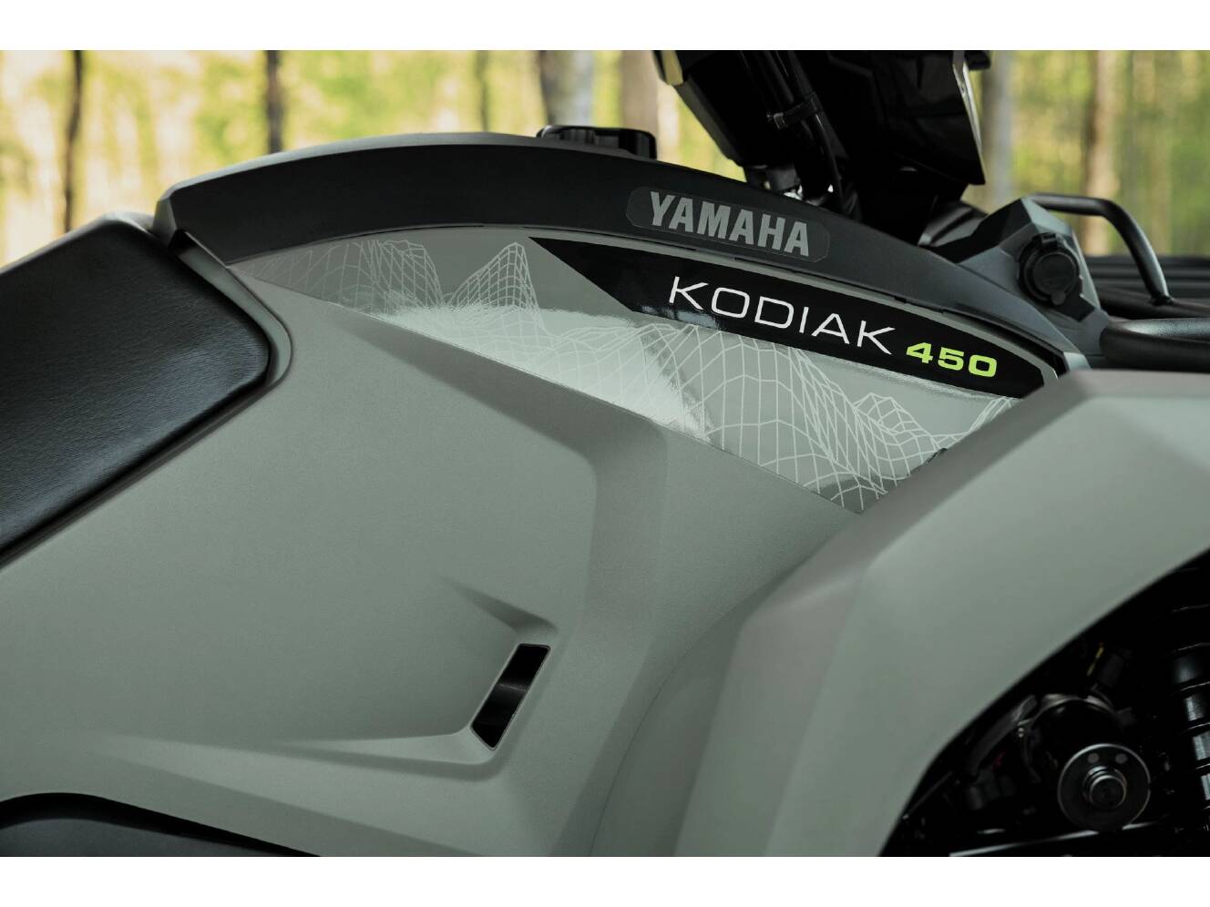 A photo of this 2026 Yamaha Kodiak 450 EPS XT-R