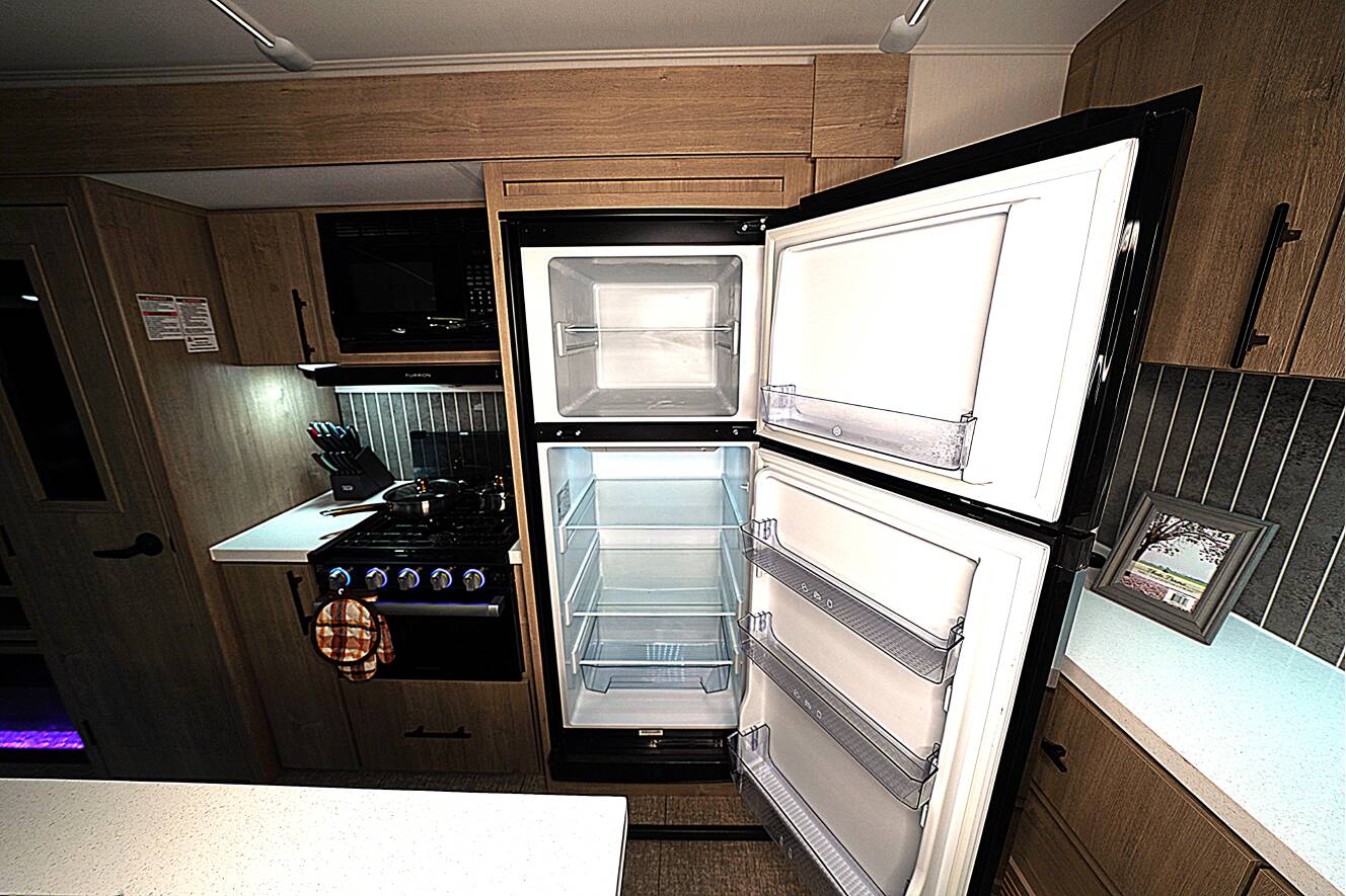 A photo of this 2025 Grand Design IMAGINE 2970RL