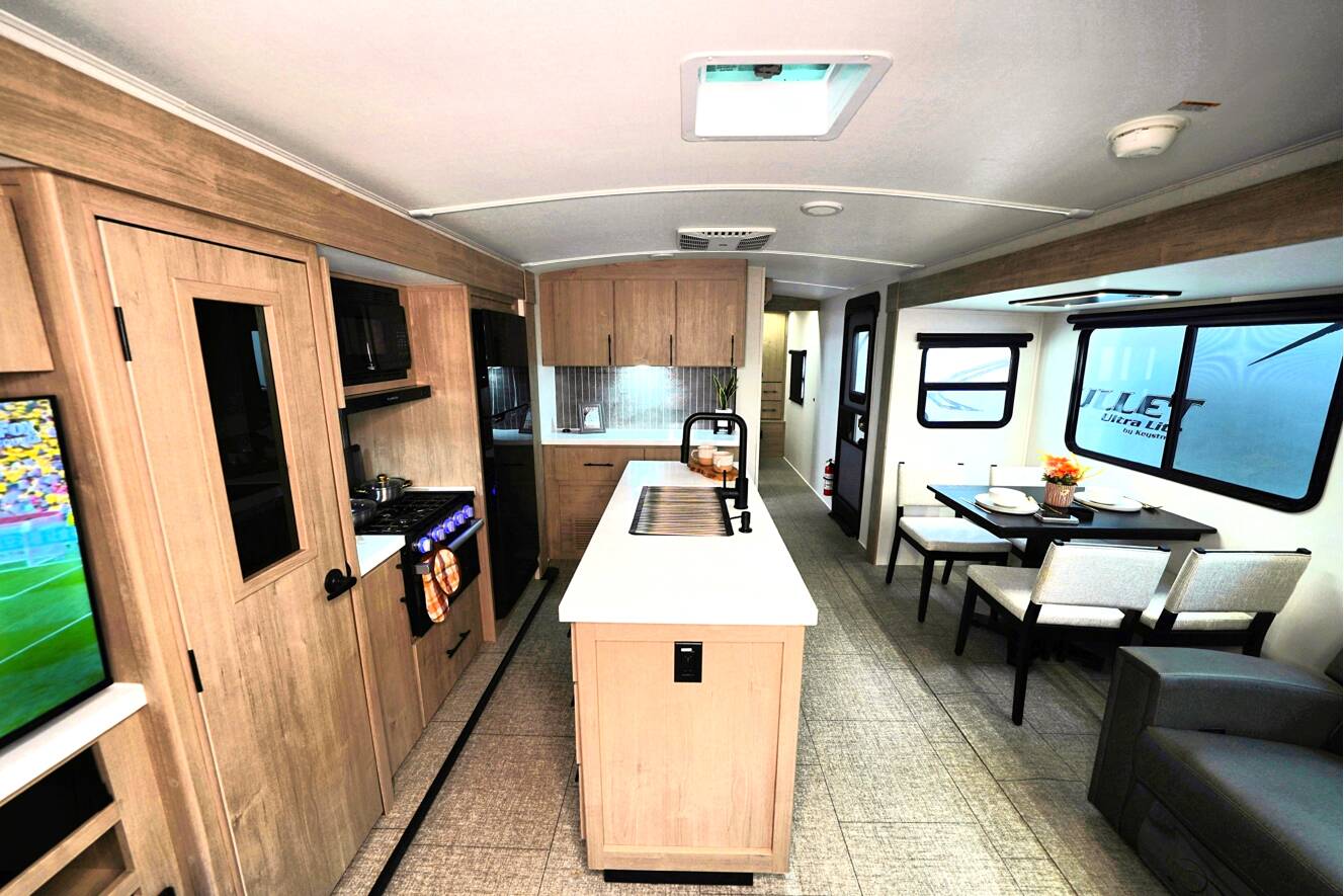 A photo of this 2025 Grand Design IMAGINE 2970RL