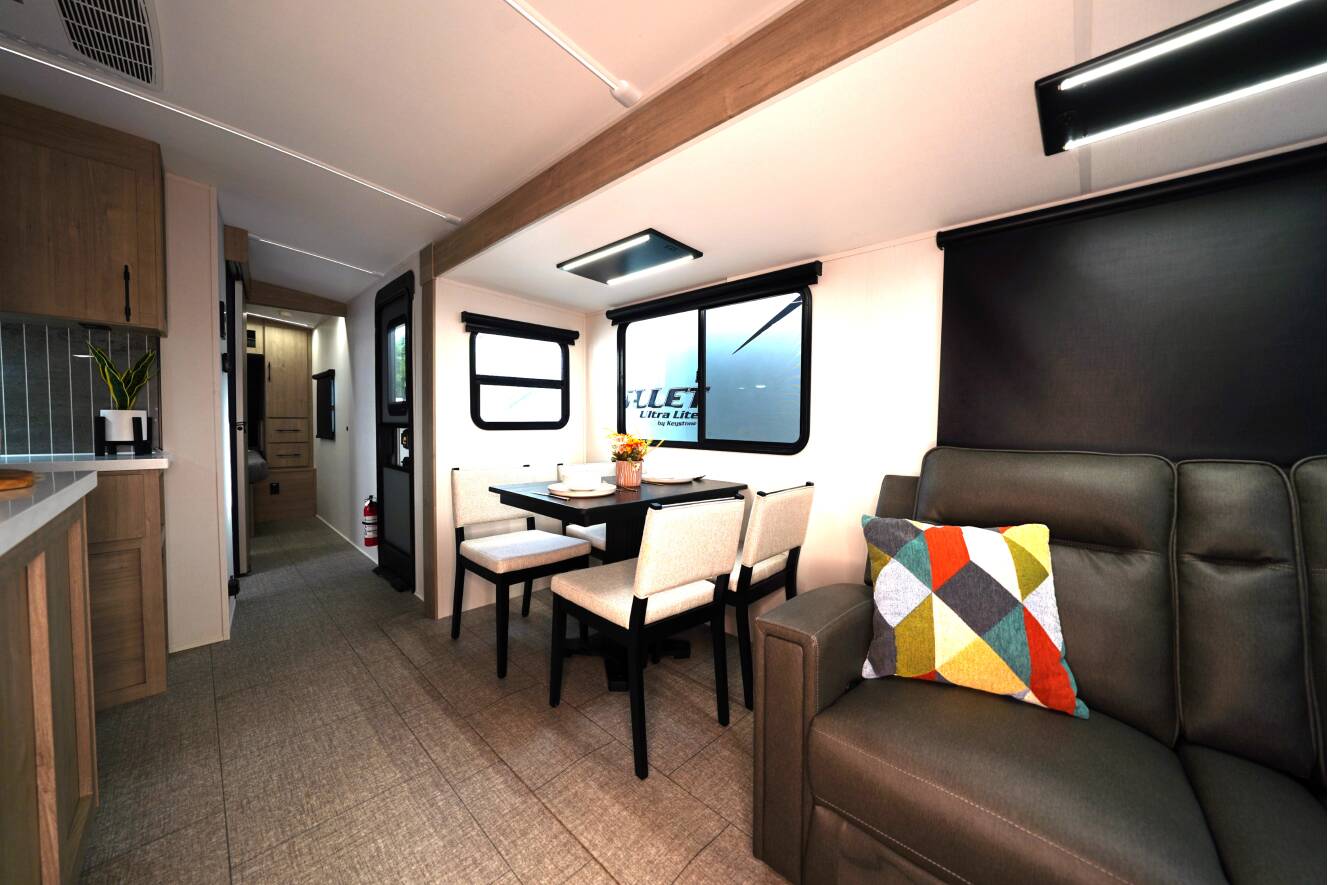 A photo of this 2025 Grand Design IMAGINE 2970RL