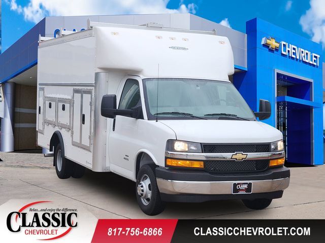 2025 CHEVROLET Express 4500 in Grapevine, TX