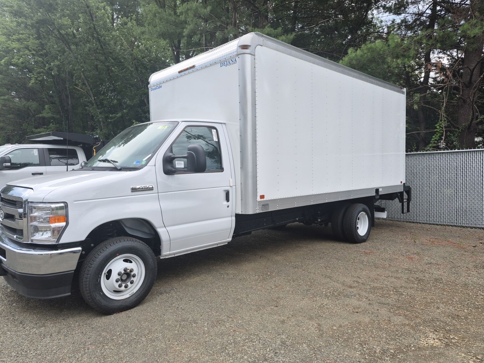 2027 FORD ECONOLINE in Warrenton, VA