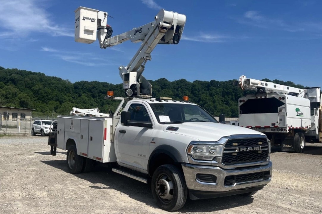 2019 RAM 5500 TRADESMAN in Dassel, MN