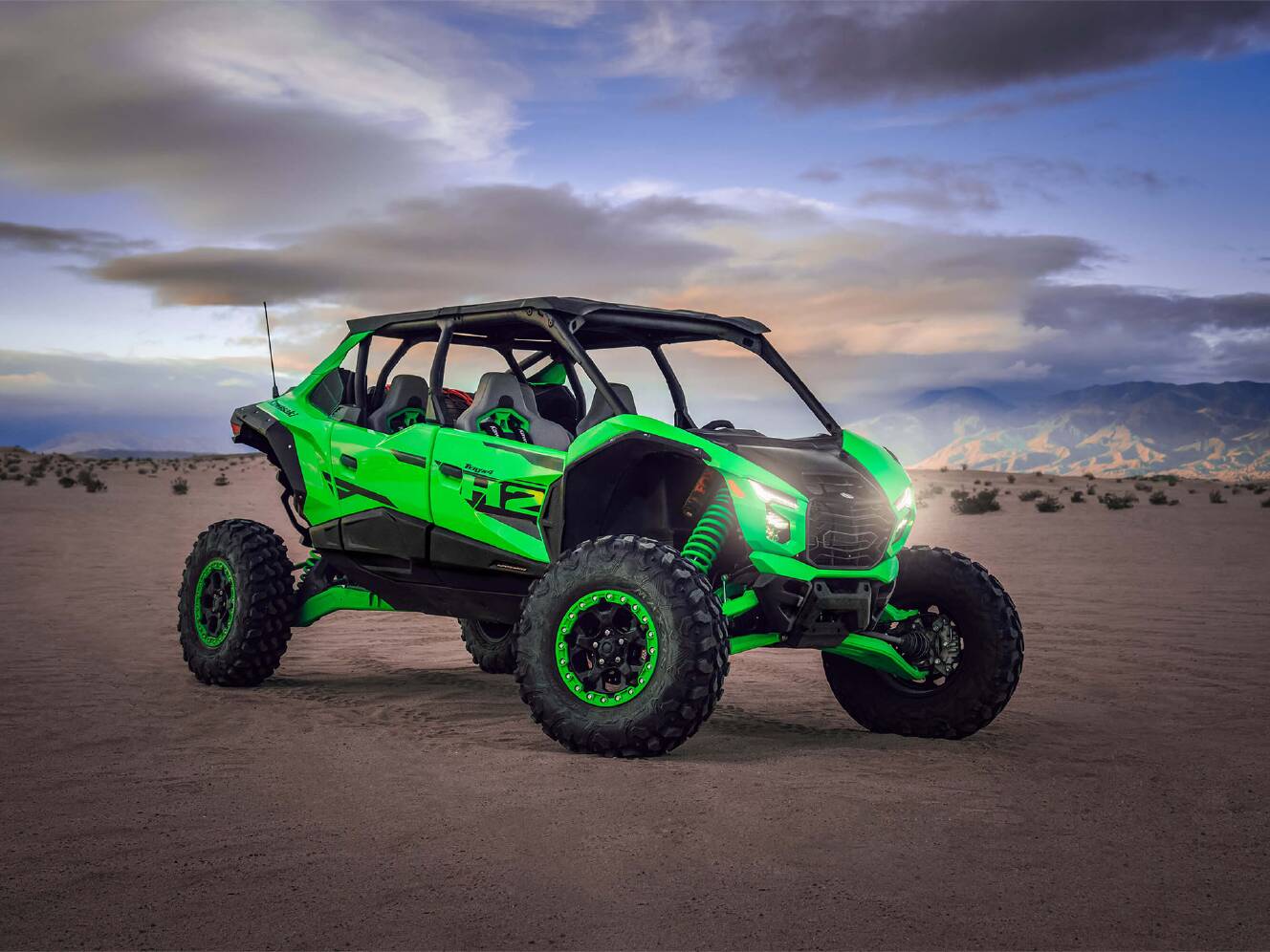 A photo of this 2026 Kawasaki Teryx®4 H2 Deluxe eS