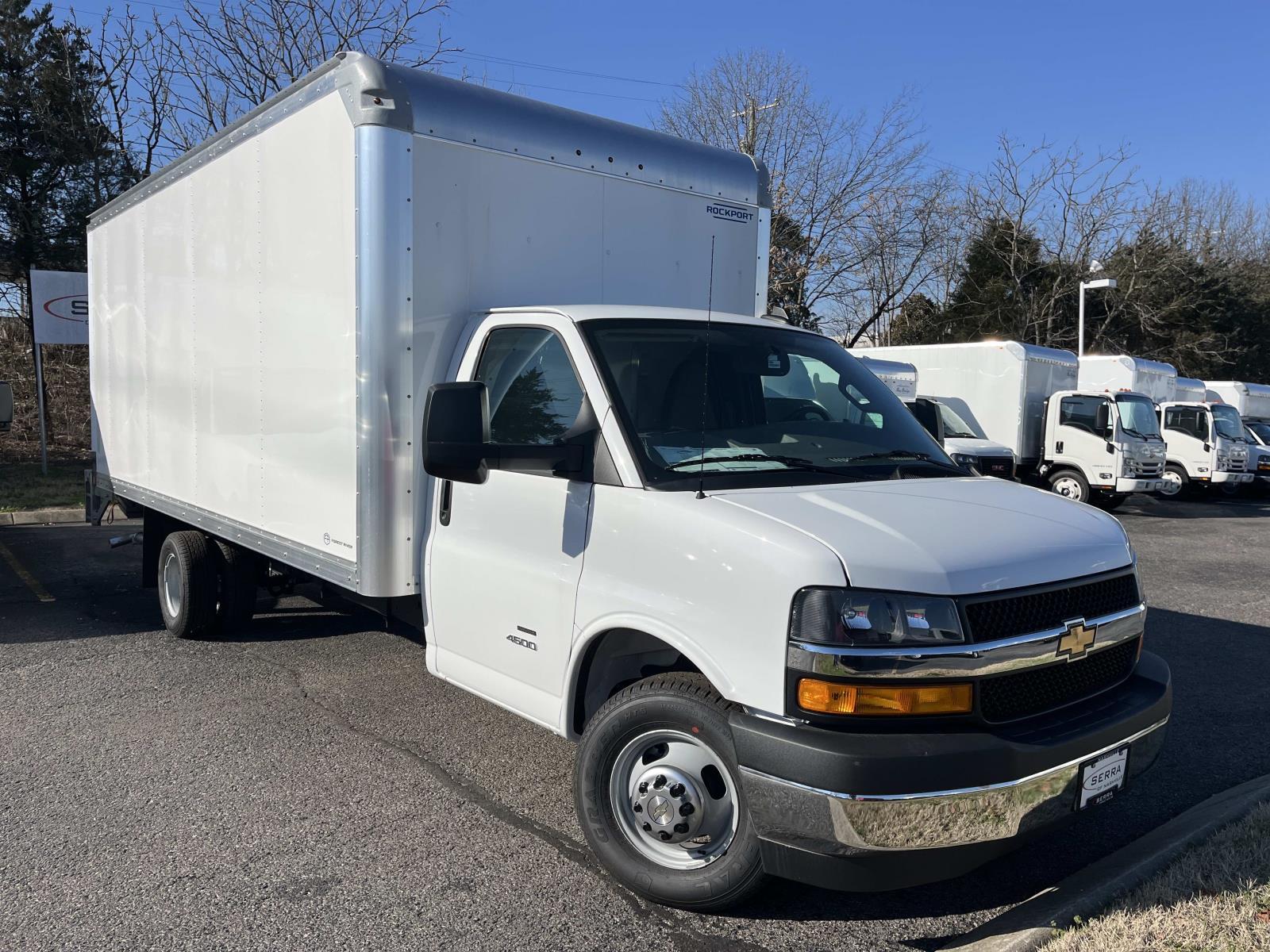 2025 CHEVROLET Express 4500 in Madison, TN