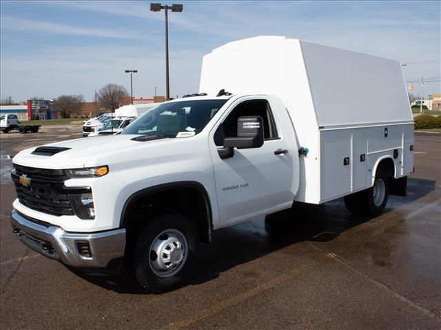 2026 CHEVROLET Silverado 3500 in Cincinnati, OH