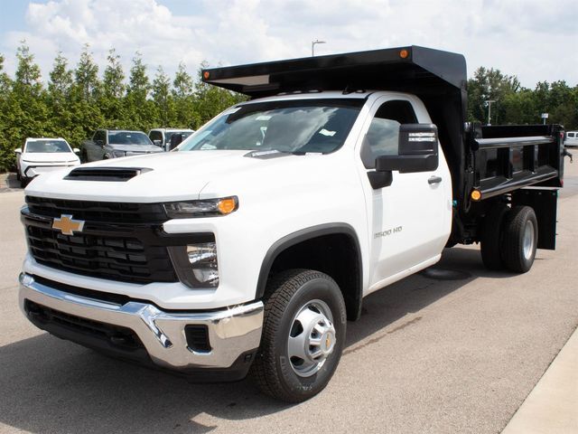 2026 CHEVROLET Silverado 3500 in Cincinnati, OH