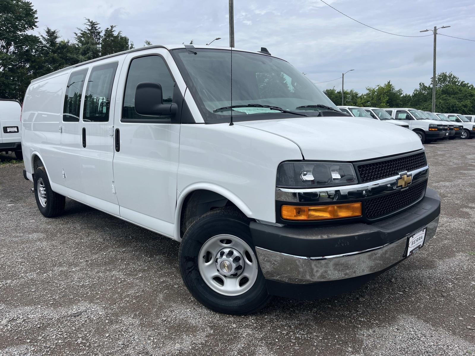 2026 CHEVROLET Express 2500 in Madison, TN