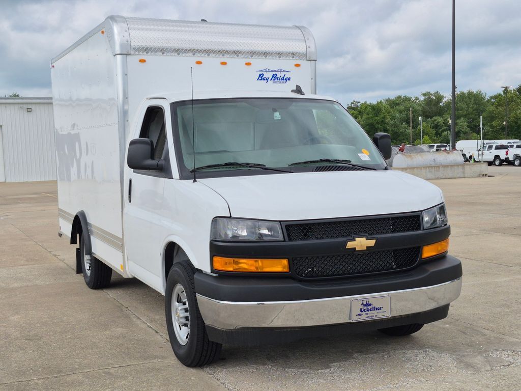 2026 CHEVROLET Express 3500 in Jasper, IN