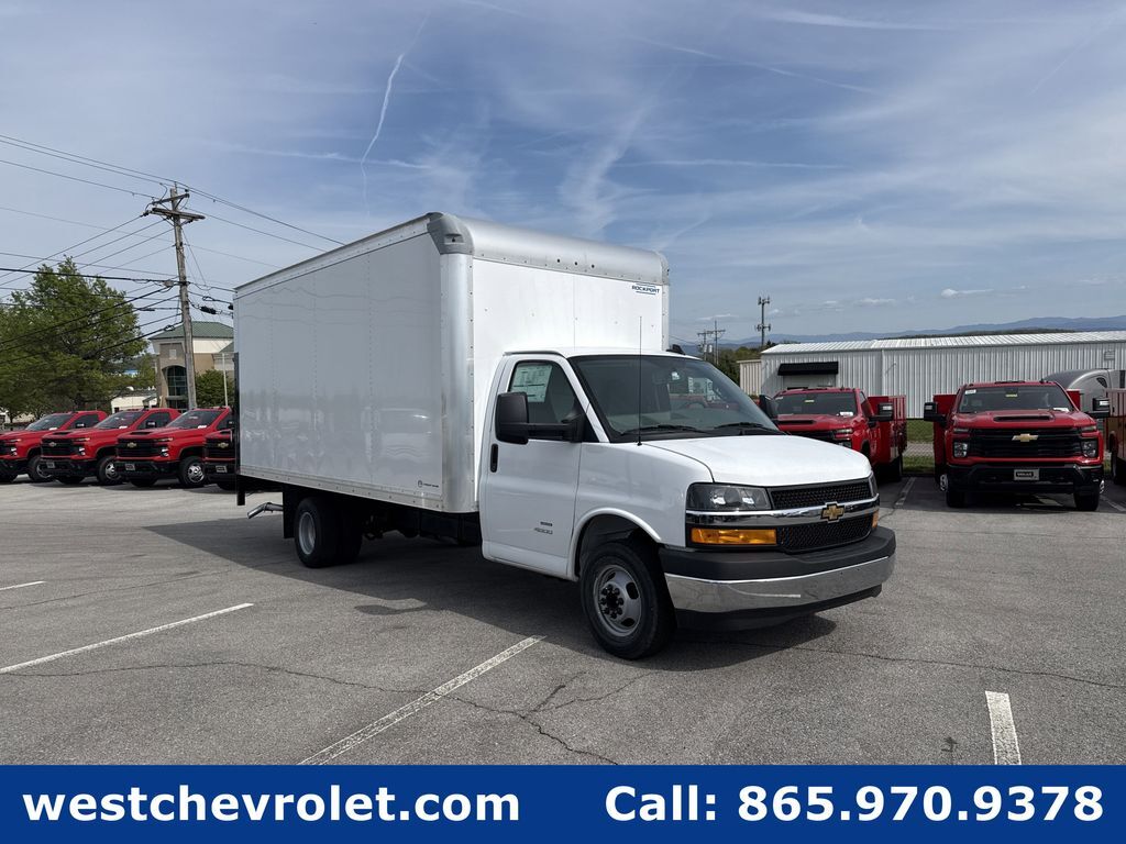 2026 CHEVROLET Express 4500 in Alcoa, TN