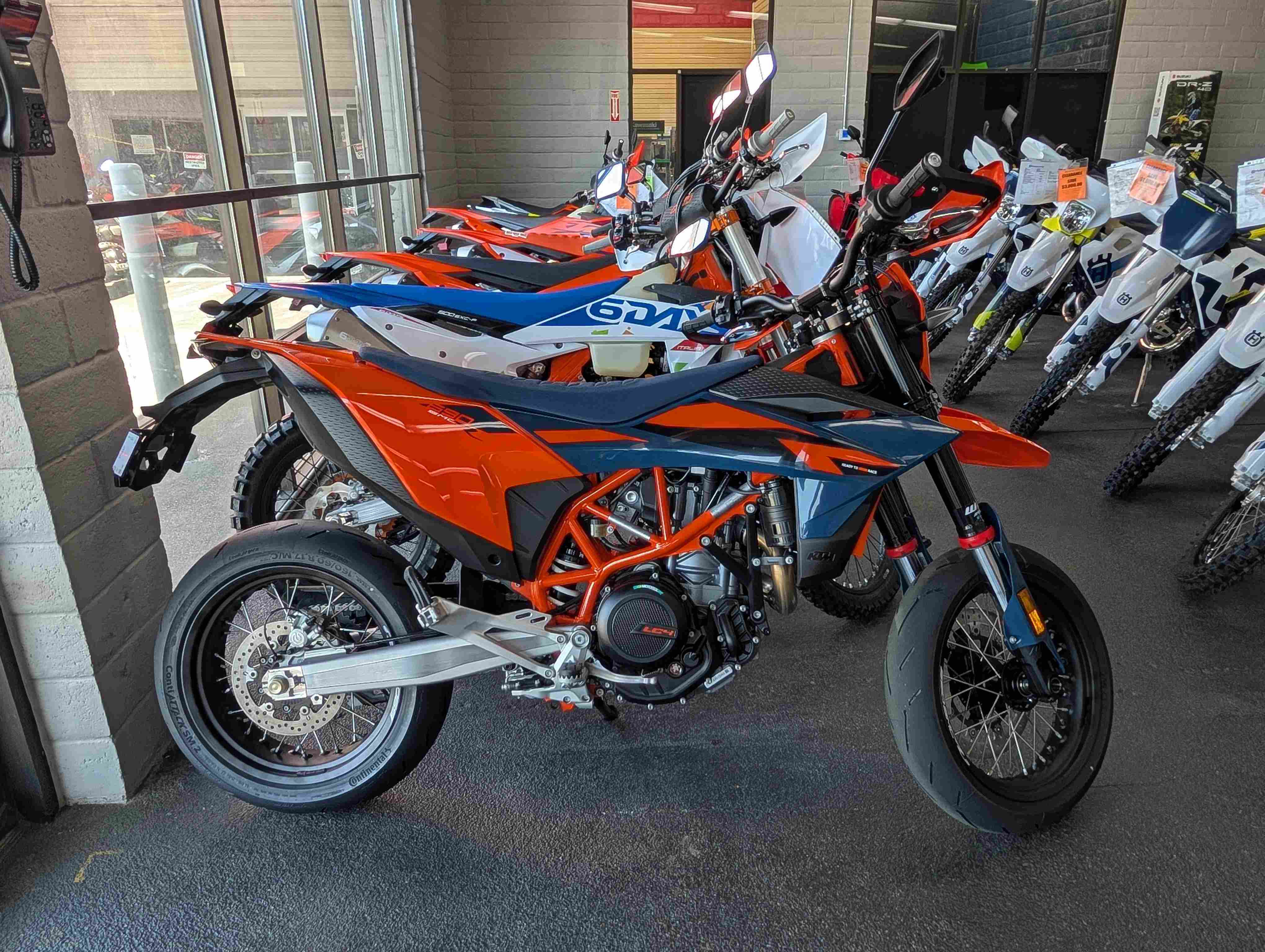 2026 KTM 690 SMC R ENDURO R in Sacramento, CA