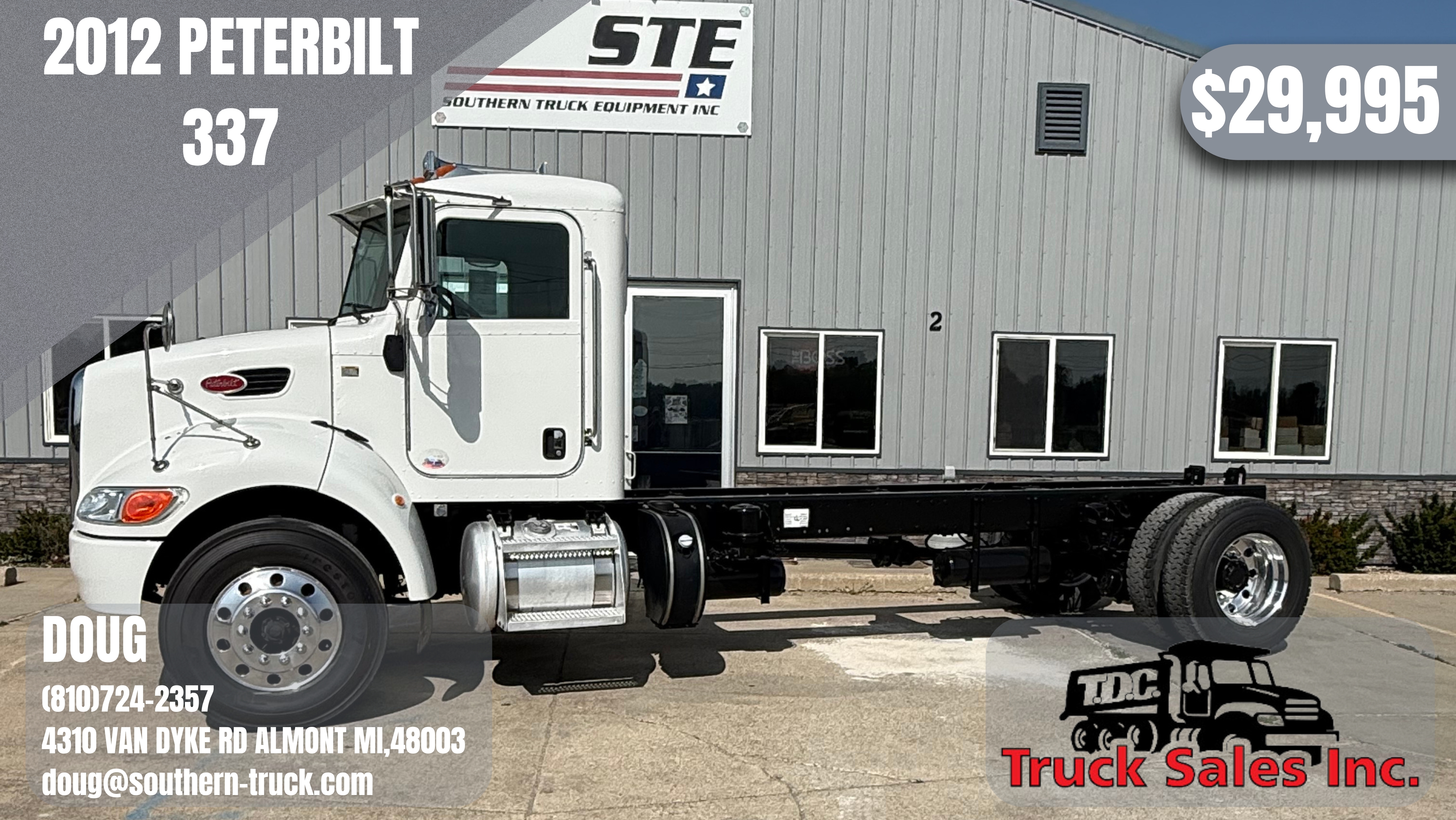 2012 PETERBILT 337 in Almont, MI