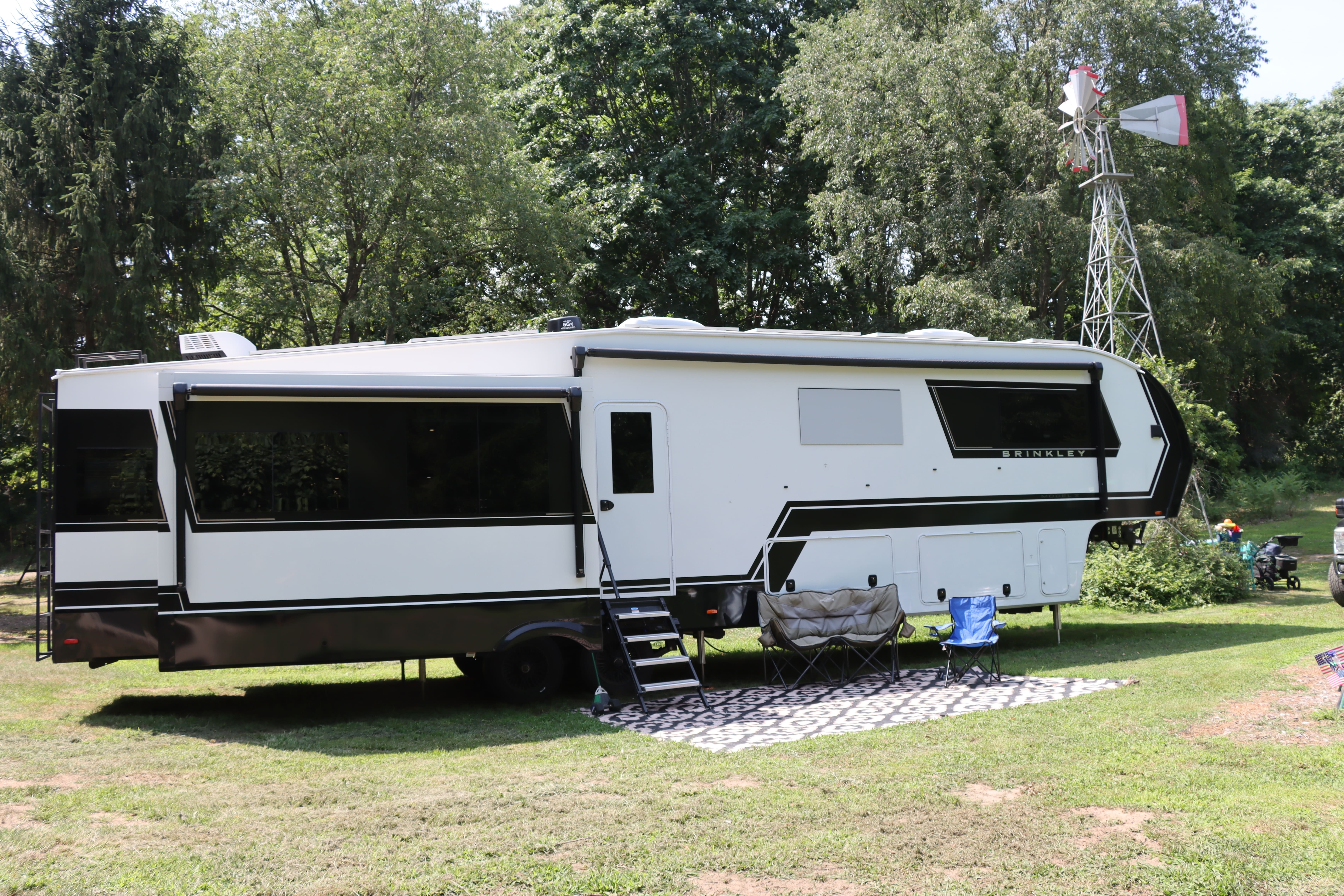 View more photos of this listing