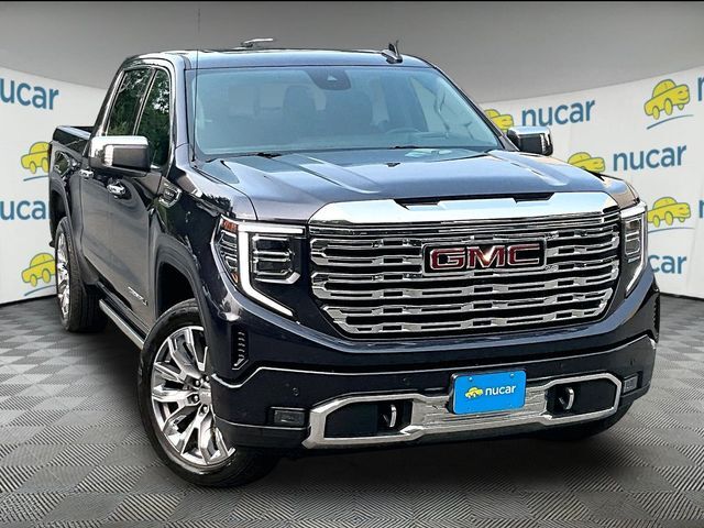 2024 GMC SIERRA in Lebanon, NH
