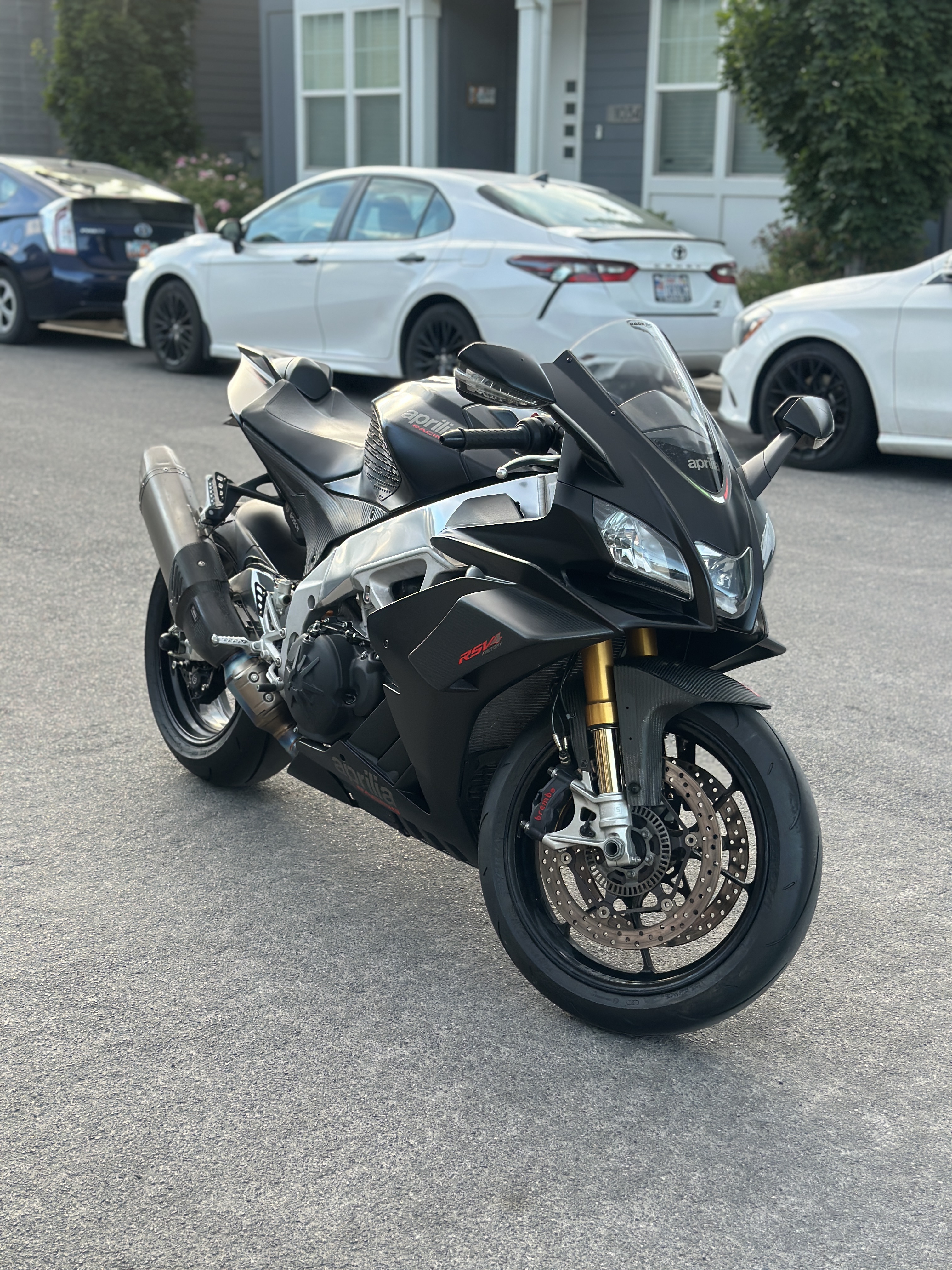 2019 Aprilia RSV 4 FACTORY APRC SBK SE motorcycle