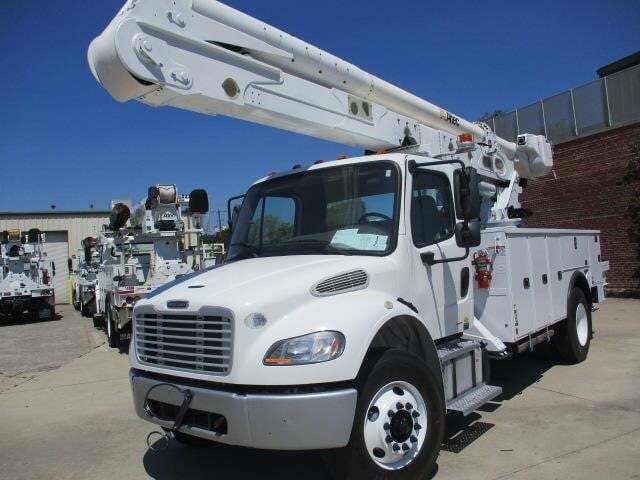 2020 FREIGHTLINER BUSINESS CLASS M2 106 in Pineville, NC
