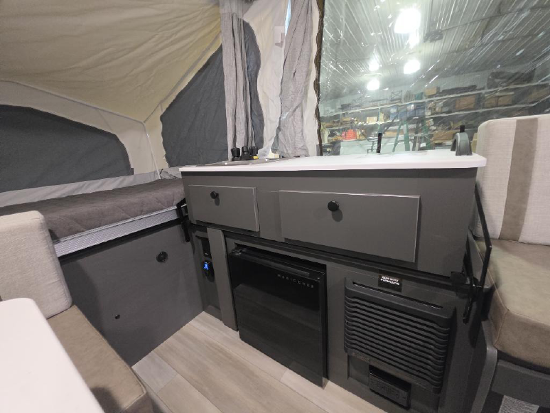 2026 FOREST RIVER ROCKWOOD FREEDOM 1930FT