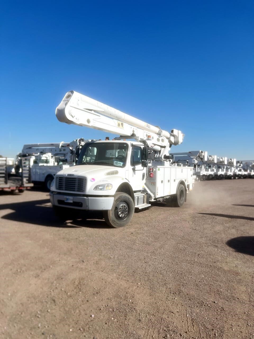 2019 FREIGHTLINER BUSINESS CLASS M2 106 in Pineville, NC