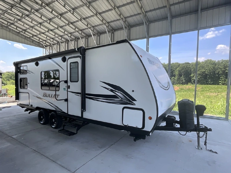 2021 KEYSTONE BULLET CROSSFIRE 2200BH