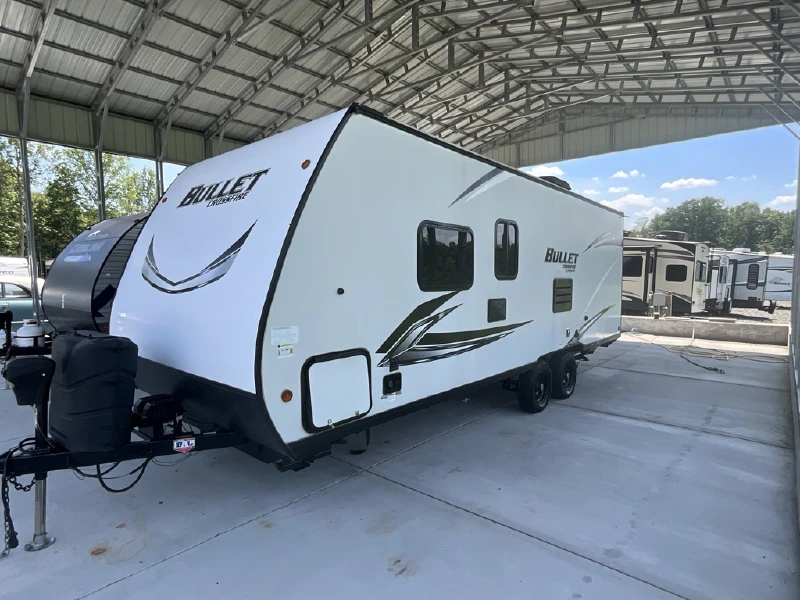 2021 KEYSTONE BULLET CROSSFIRE 2200BH