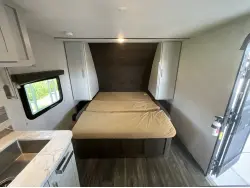2021 KEYSTONE BULLET CROSSFIRE 2200BH