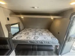 2022 COACHMEN CATALINA SUMMIT SERIES 184BHS