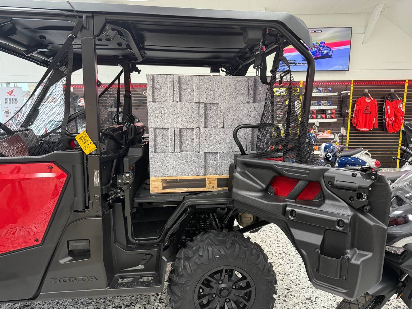 A photo of this 2026 Honda Pioneer 1000-5 Deluxe