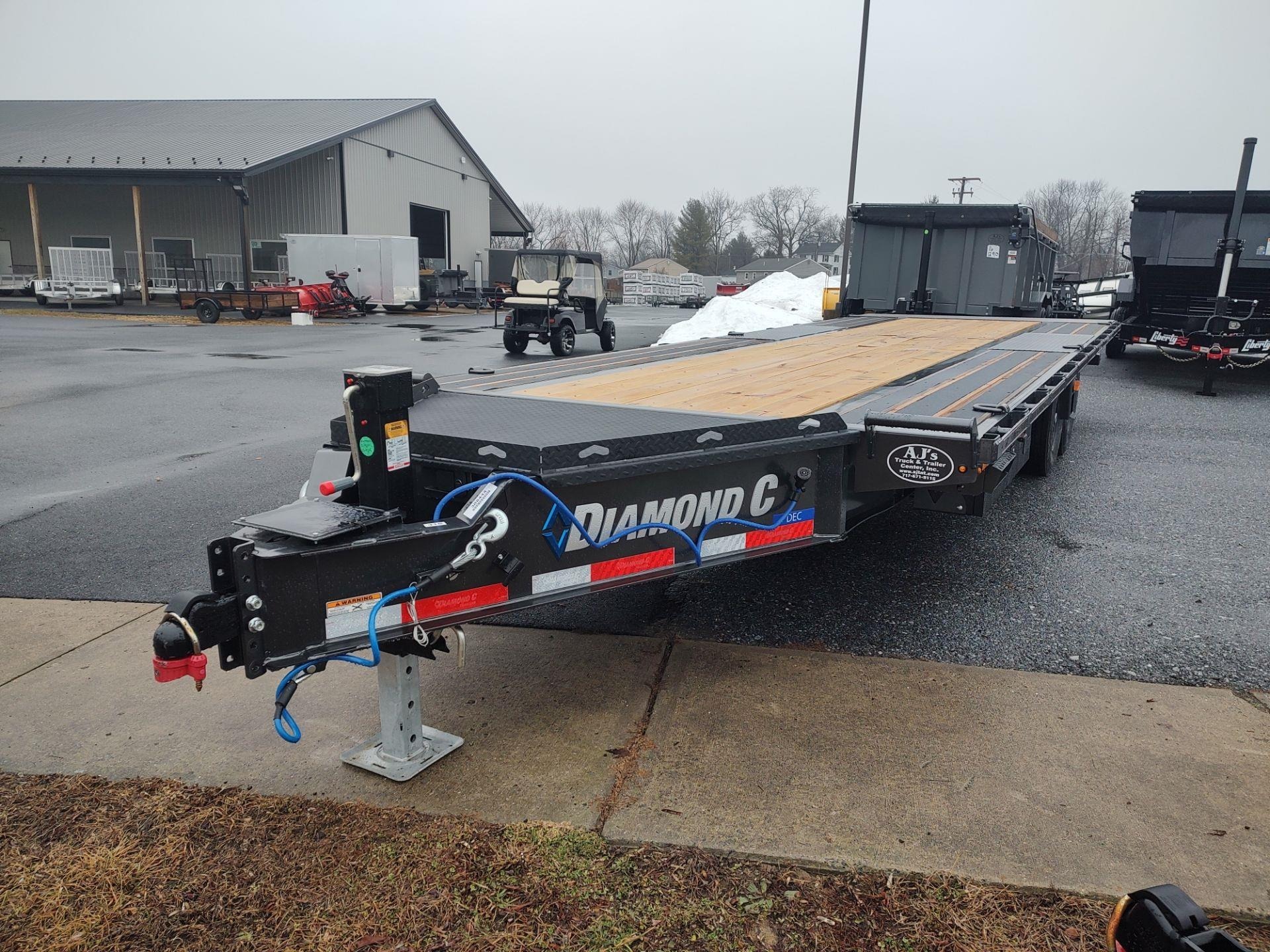2026 Diamond C Trailers 26x102 DET Equipment Trailer Full Tilt 14K BW in Harrisburg, PA