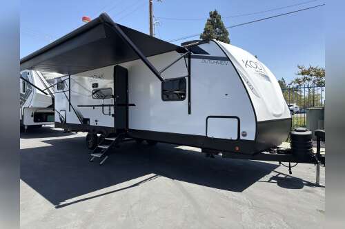2025 Dutchmen Kodiak Ultra-Lite 296BHSL in fountain valley CA