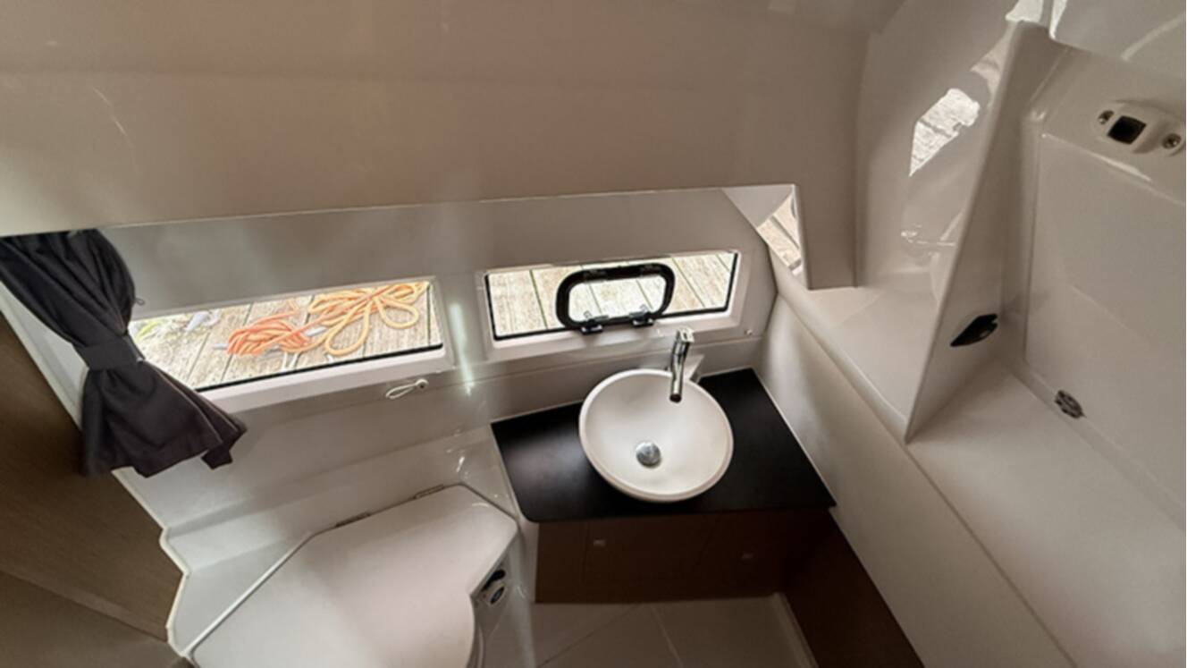A photo of this 2021 Jeanneau NC 895