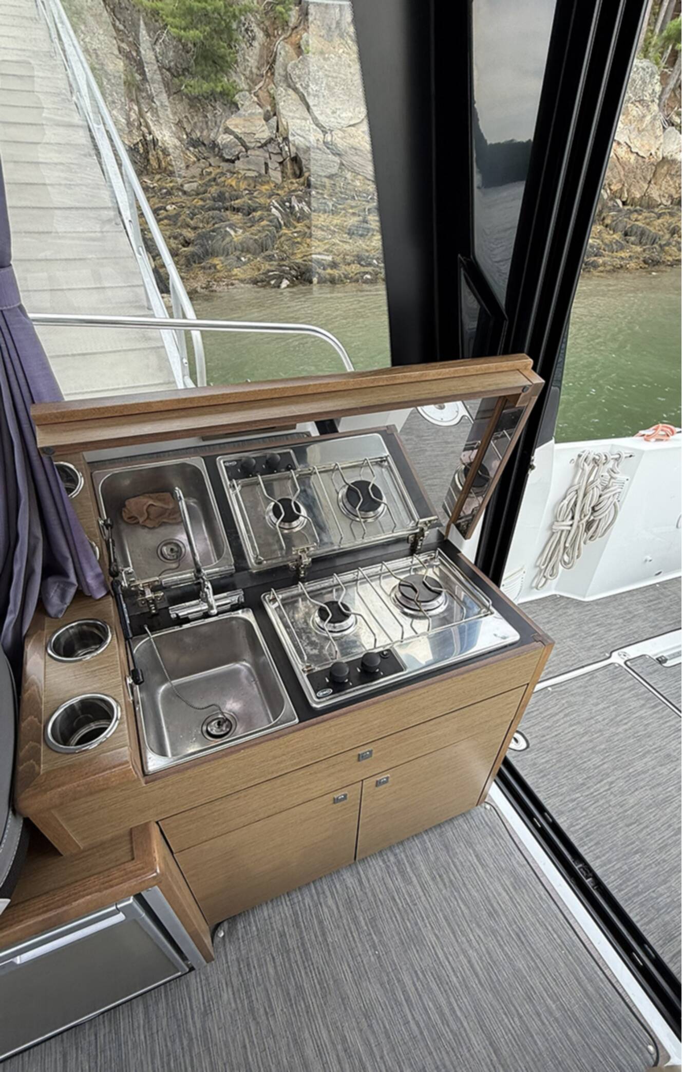 A photo of this 2021 Jeanneau NC 895