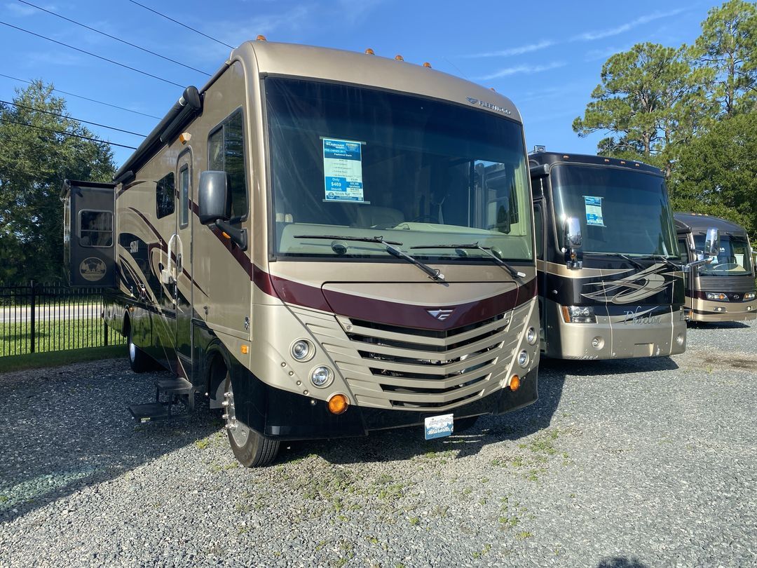 2017 Fleetwood Storm 32A in st. augustine FL