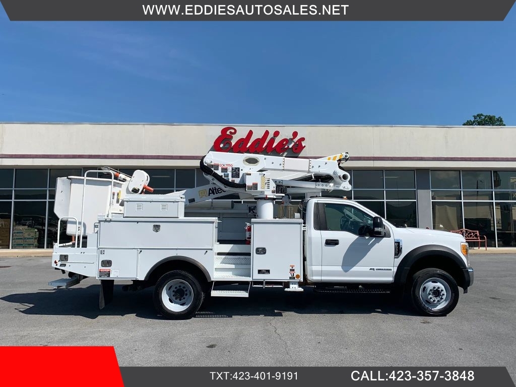 2017 FORD F550 in Church Hill, TN