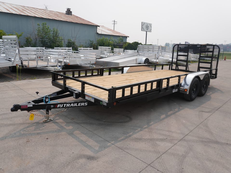 2027 PJ Trailers UL 83"x20ft in East Bethel, MN