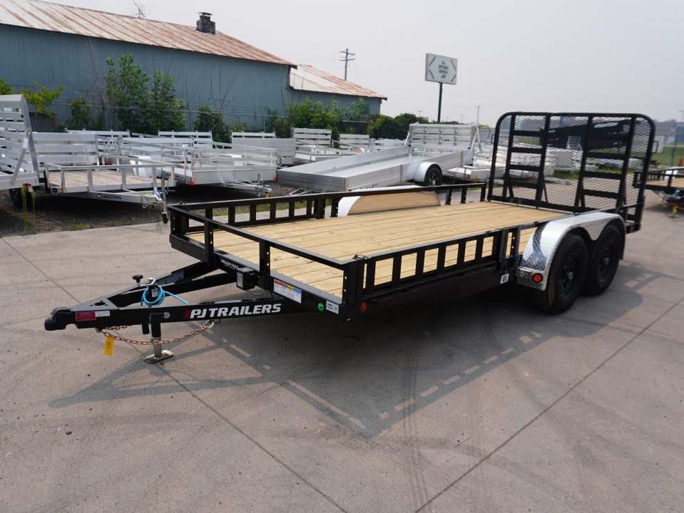 2027 PJ Trailers UL 83''x16ft in East Bethel, MN