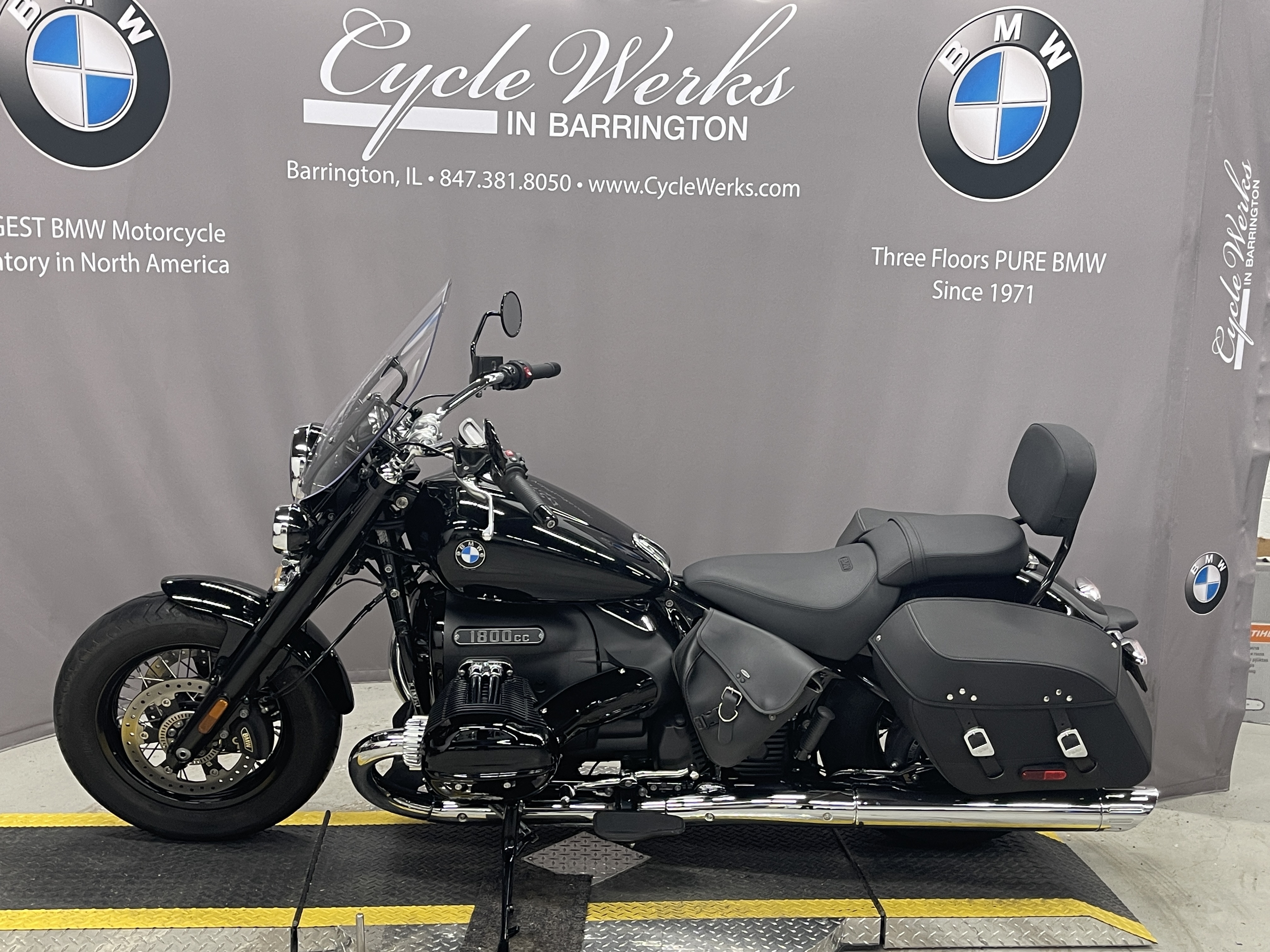 2022 BMW R 18 CLASSIC CLASSIC in Barrington, IL