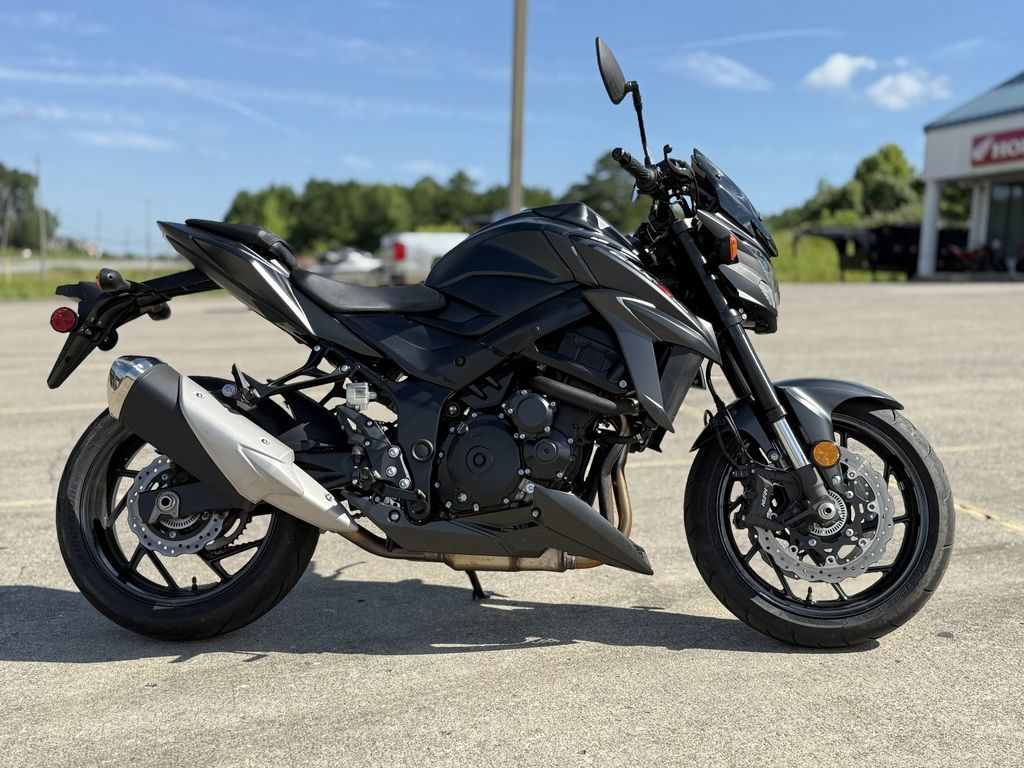 Black Suzuki Gsx-S dual. Motorcycles For Sale in Alabama - Cycle