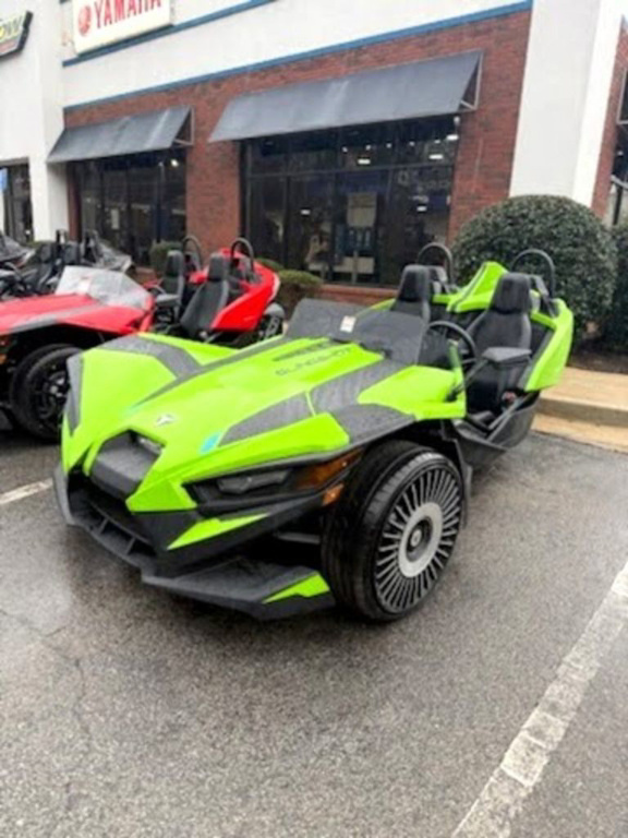 2025 Polaris Slingshot Slingshot SL AutoDrive Liquid Lime SL in Mcdonough, GA