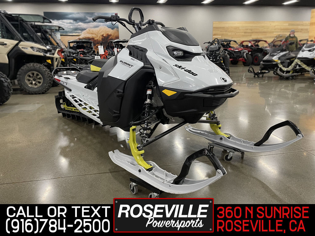 2025 Ski-Doo Summit Adrenaline with Edge Package 850 E-TEC 154 850 E-TEC 154 3.0 in roseville CA